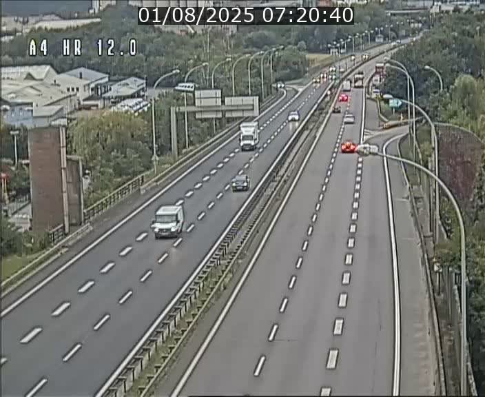 Traffic live webcam Luxembourg Jonction Foetz - A4 - BK 12.0 - direction Esch sur Alzette