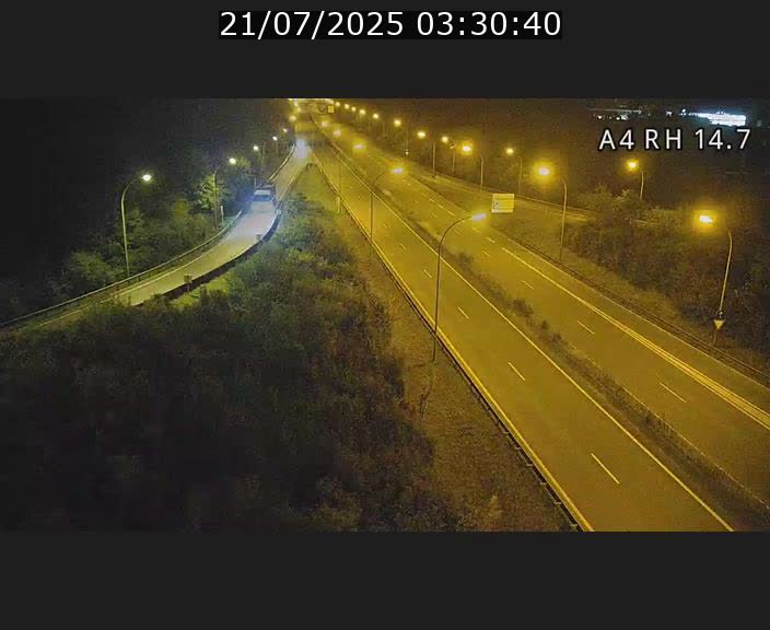 Traffic live webcam Luxembourg Jonction Lankelz - A4 - BK 14.7 - direction Luxembourg
