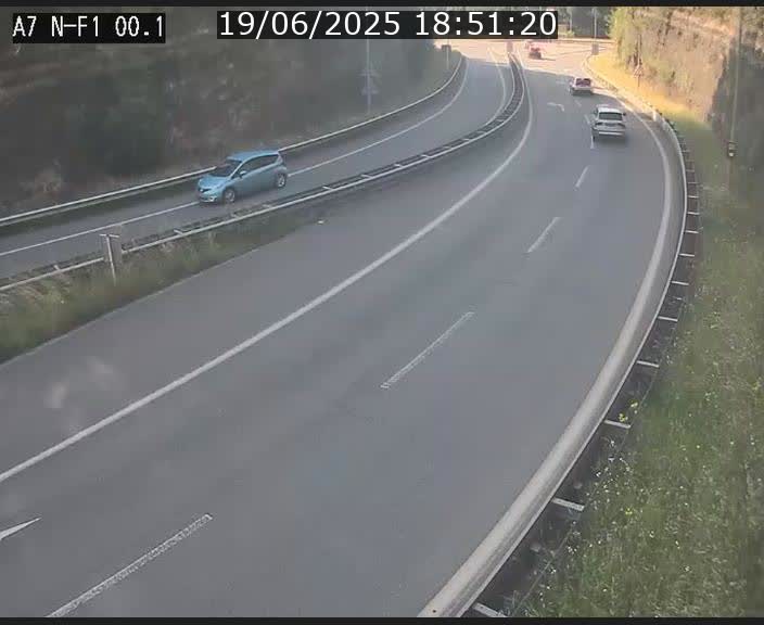 Webcam autoroute Luxembourg A7 située dans la sortie 1 Waldhof, vers la N11, avant le Tunnel Stafelter