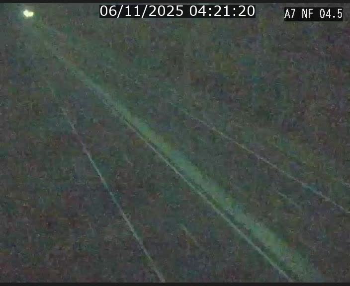 Caméra autoroute Luxembourg A7 - Passage à gibier Rëngelbour - direction Tunnel Grouft