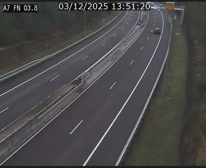 Caméra autoroute Luxembourg A7 - Passage à gibier Rëngelbour - direction Tunnel Stafelter