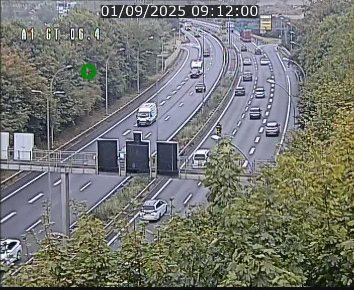 Traffic live webcam Luxembourg Hamm - A1 direction Sandweiler - BK 6.4