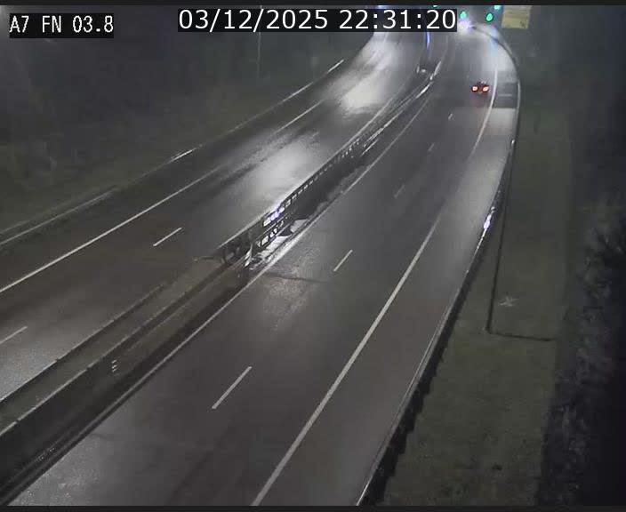 Caméra autoroute Luxembourg A7 - Passage à gibier Rëngelbour - direction Tunnel Stafelter