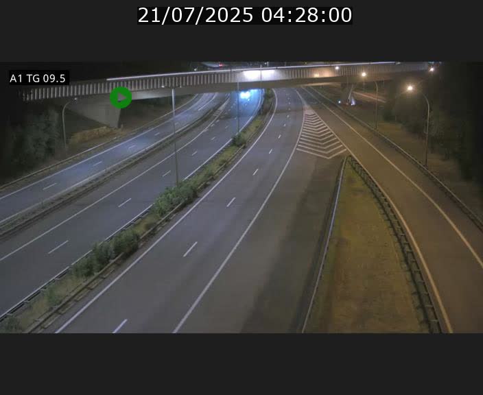 Traffic live webcam Luxembourg Jonction Grünewald - A1 direction Luxembourg-ville - BK 9.5
