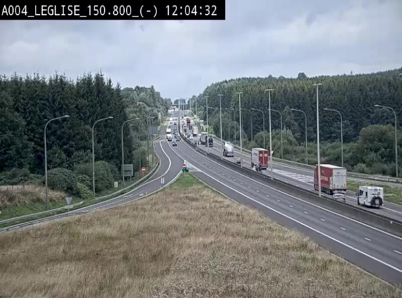 Webcam E411 dans la Côte de Léglise. Vue orientée vers Bruxelles