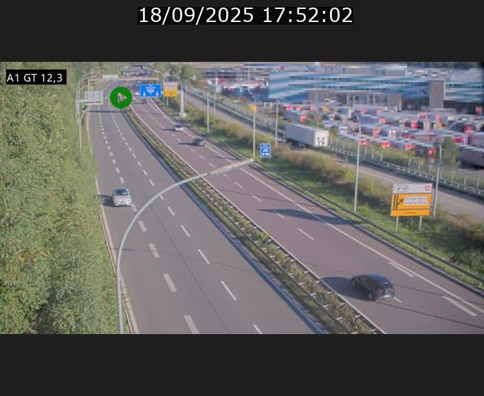 Traffic live webcam Luxembourg Senningerberg - A1 direction Allemagne - BK 12.3