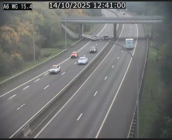 Traffic live webcam Luxembourg Capellen - A6 - BK 15.4 - direction Luxembourg/France/Allemagne