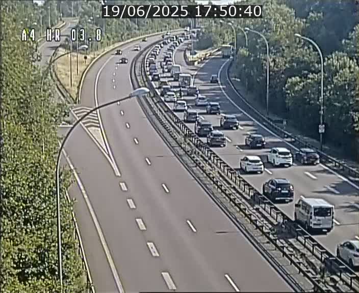 Webcam traffic A4 Luxembourg - BK 3.8 - Leudelange (direction Esch sur Alzette)