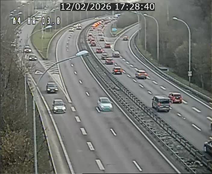 Webcam traffic A4 Luxembourg - BK 3.8 - Leudelange (direction Esch sur Alzette)