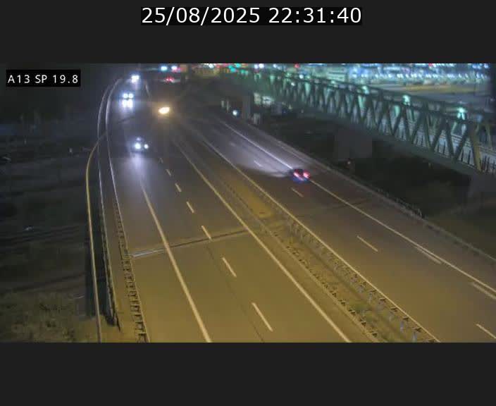 Traffic live webcam Luxembourg Croix de Bettembourg - A13 direction Esch-sur-Alzette - BK 19.8