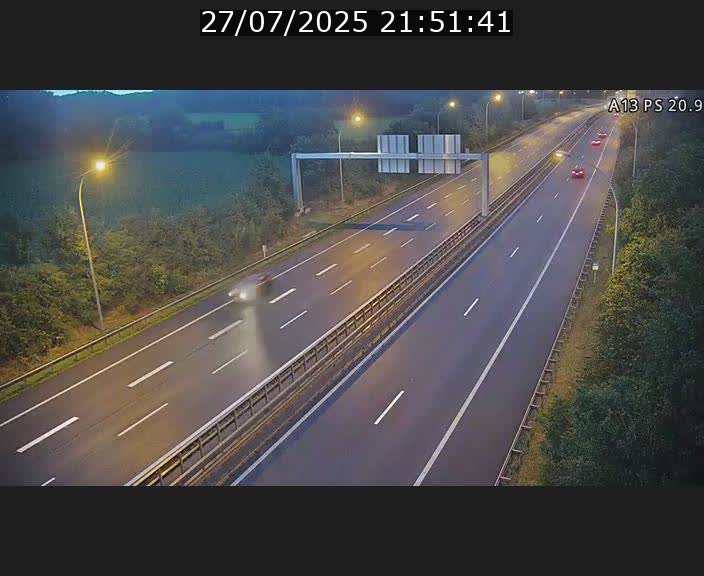 Traffic live webcam Luxembourg Croix de Bettembourg, rond-point d'Hellange - A13 direction Allemagne - BK 20.9