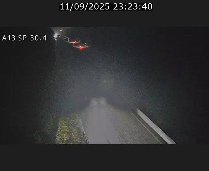 Traffic live webcam Luxembourg Altwies - A13 direction Luxembourg-ville - BK 30.4