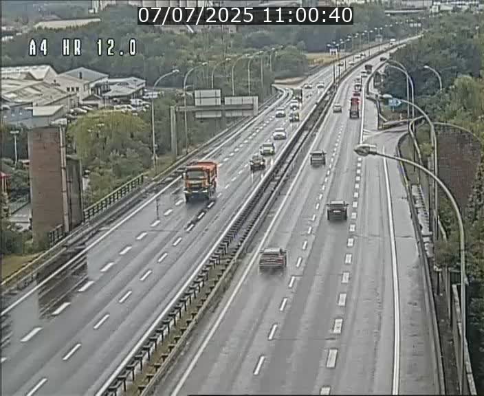 Traffic live webcam Luxembourg Jonction Foetz - A4 - BK 12.0 - direction Esch sur Alzette