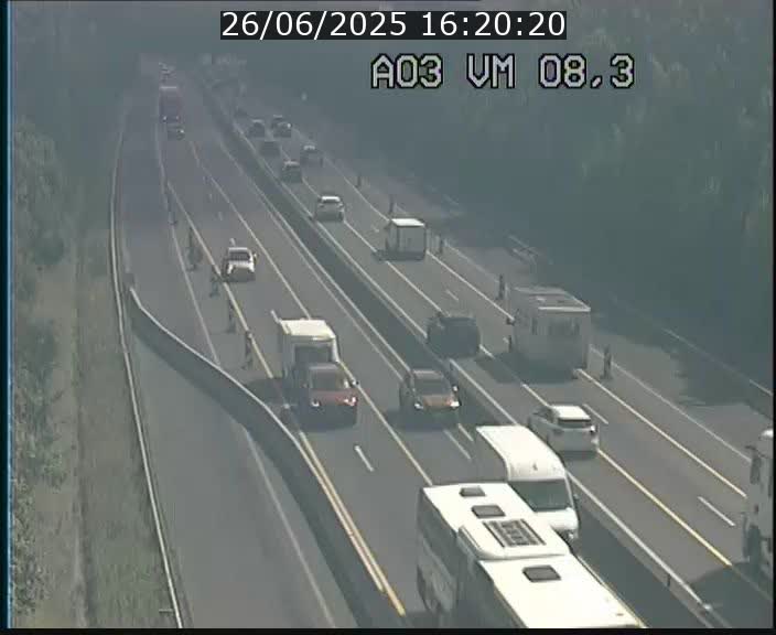 Traffic live webcam Luxembourg Bettembourg - A3 - BK 8.3 - direction France