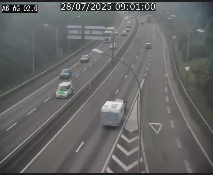 Traffic live webcam Luxembourg Croix de Cessange - A6 - BK 2.6 - direction France/Allemagne