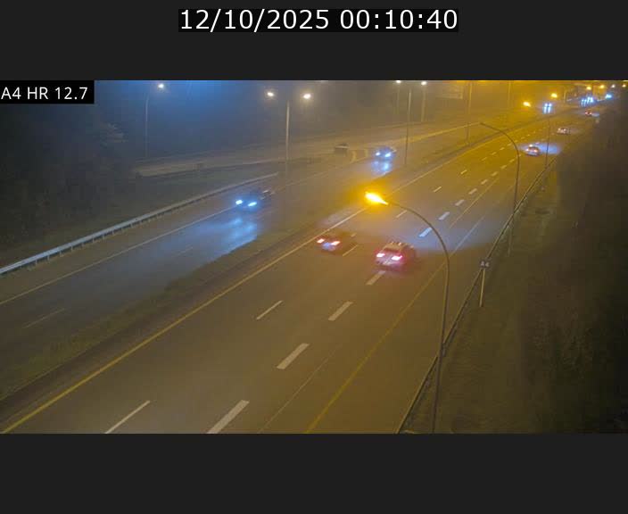 Traffic live webcam Luxembourg Esch sur Alzette - A4 - BK 12.7 - direction Esch-Belval