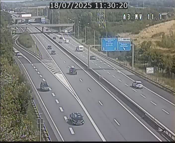 Traffic live webcam Luxembourg Croix de Bettembourg A3 - BK 11.1 - direction Luxembourg-ville