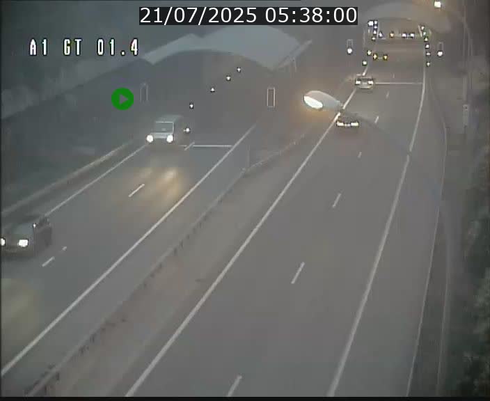Traffic live webcam Luxembourg Hesperange - A1 direction Kirchberg - BK 1.4