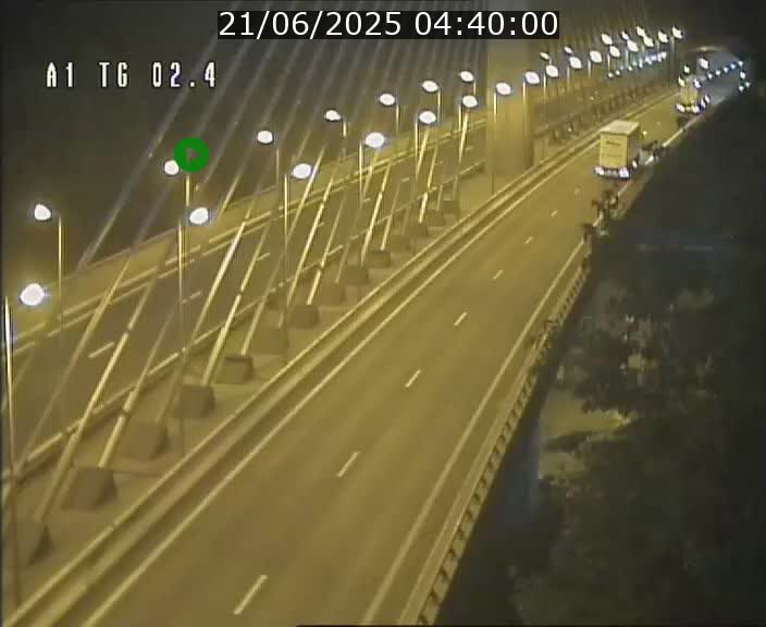 Traffic live webcam Luxembourg Sandweiler - A1 direction Luxembourg-ville - BK 2.4
