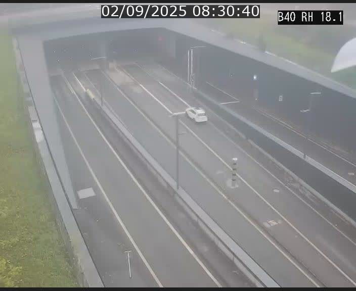 Webcam sur la route de contournement d'Esch-Belval avant le tunnel Central Gate au niveau de la porte de France et du radar fixe