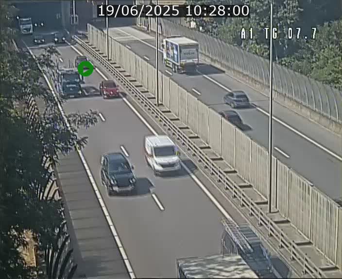Traffic live webcam Luxembourg Kirchberg - A1 direction Luxembourg-ville - BK 7.7