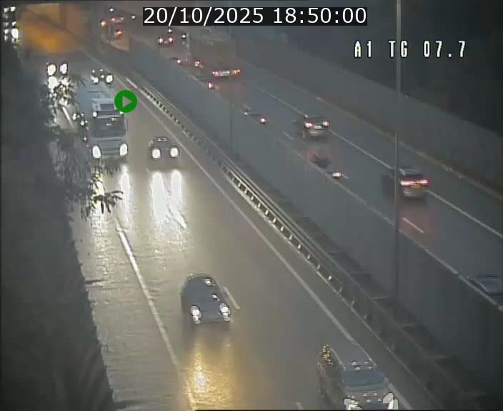 Traffic live webcam Luxembourg Kirchberg - A1 direction Luxembourg-ville - BK 7.7