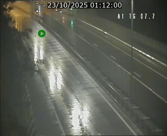Traffic live webcam Luxembourg Kirchberg - A1 direction Luxembourg-ville - BK 7.7