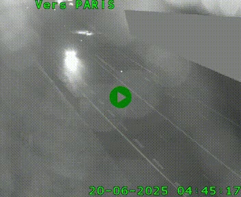 Caméra routière sur l'autoroute A20 à Saint-Pardoux-l'Ortigier, à la jonction avec l'A89. Vue orientée vers Paris