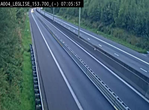 Webcam autoroute A4 (E411-E25) à Léglise, avant la jonction avec la N40. Vue orientée vers Bruxelles
