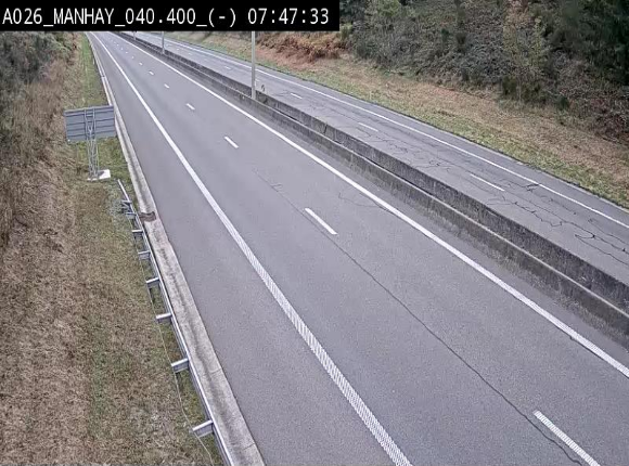 Webcam autoroute A26/E25 à hauteur de Manhay, après la jonction avec la N651 en direction de Liège - BK 40.4