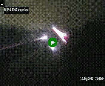 Webcam autoroute A150 à hauteur de La Vaupalière en périphérie de Rouen. Vue orientée vers Rouen