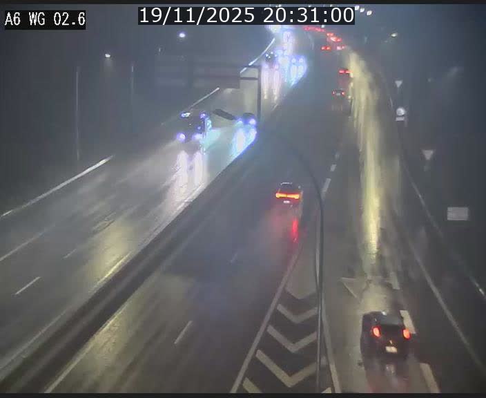 Traffic live webcam Luxembourg Croix de Cessange - A6 - BK 2.6 - direction France/Allemagne
