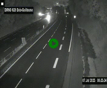 Webcam routière à hauteur de Bois-Guillaume en périphérie de Rouen. Vue orientée vers Rouen