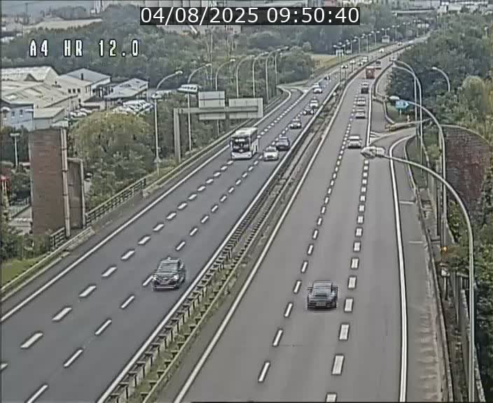 Traffic live webcam Luxembourg Jonction Foetz - A4 - BK 12.0 - direction Esch sur Alzette