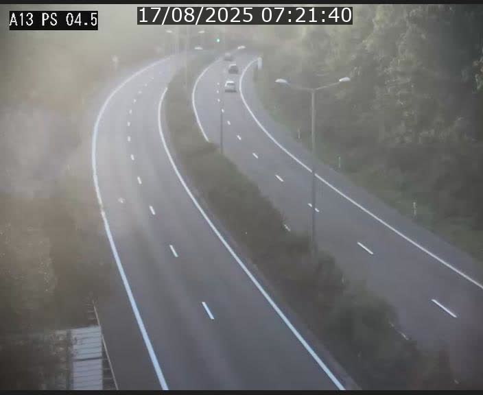 Traffic live webcam Luxembourg Differdange - A13 direction Esch-sur-Alzette - BK 4.5