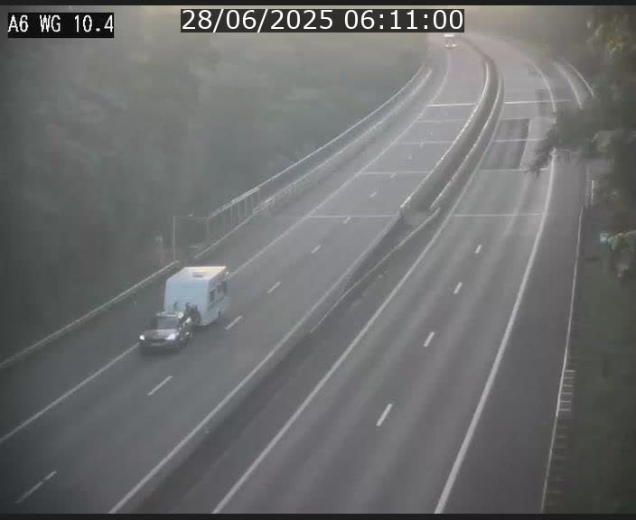 Traffic live webcam Luxembourg Mamer - A6 - BK 10.4 - direction Luxembourg/France/Allemagne
