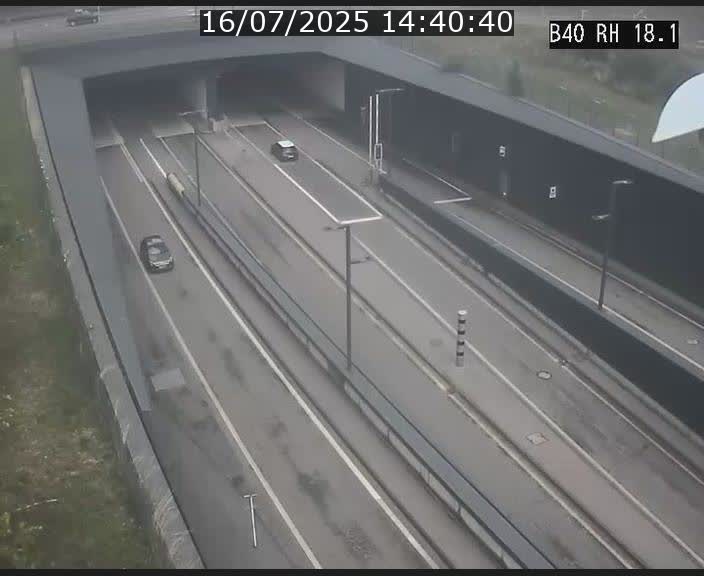 Webcam sur la route de contournement d'Esch-Belval avant le tunnel Central Gate au niveau de la porte de France et du radar fixe