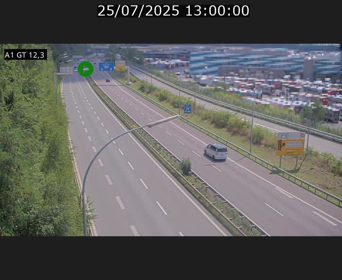 Traffic live webcam Luxembourg Senningerberg - A1 direction Allemagne - BK 12.3