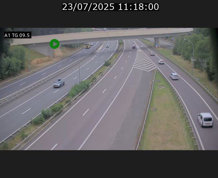 Traffic live webcam Luxembourg Jonction Grünewald - A1 direction Luxembourg-ville - BK 9.5