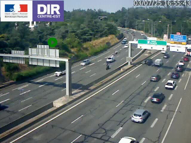 Caméra de circulation routière sur le boulevard périphérique Laurent Bonnevay de Lyon (D383) à hauteur de Bron, avant la jonction avec l'A43. Vue orientée vers l'échangeur