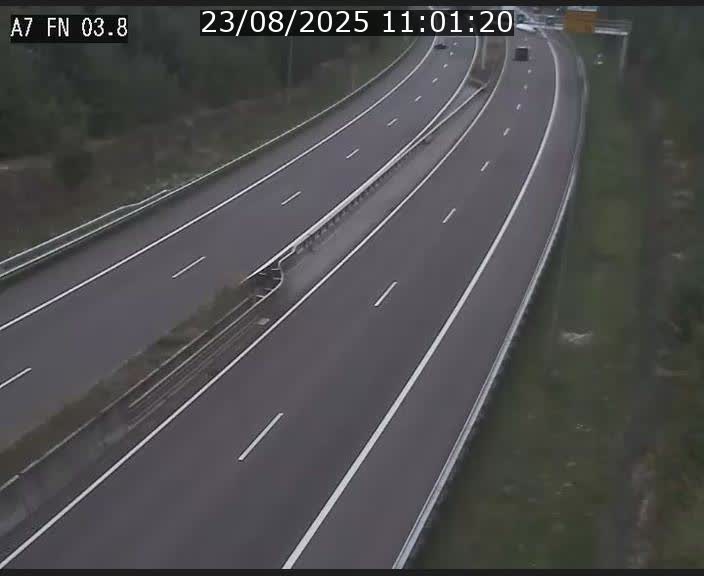 Caméra autoroute Luxembourg A7 - Passage à gibier Rëngelbour - direction Tunnel Stafelter