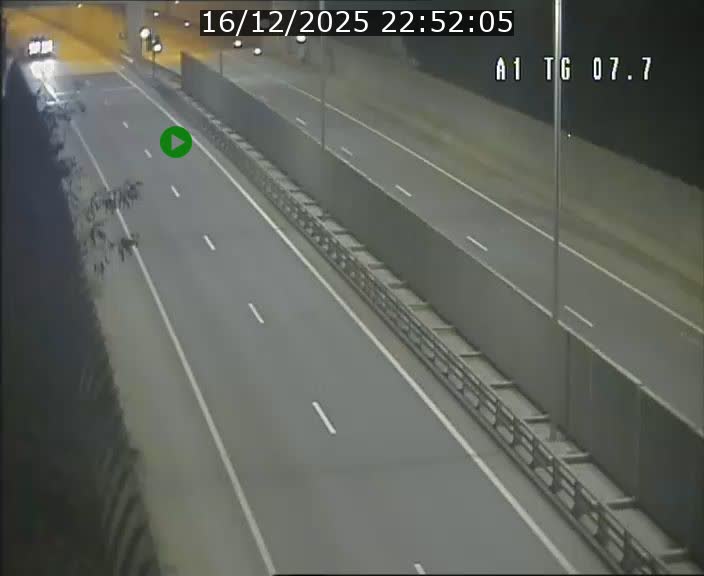 Traffic live webcam Luxembourg Kirchberg - A1 direction Luxembourg-ville - BK 7.7