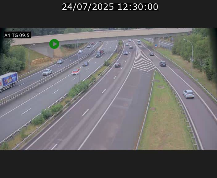 Traffic live webcam Luxembourg Jonction Grünewald - A1 direction Luxembourg-ville - BK 9.5