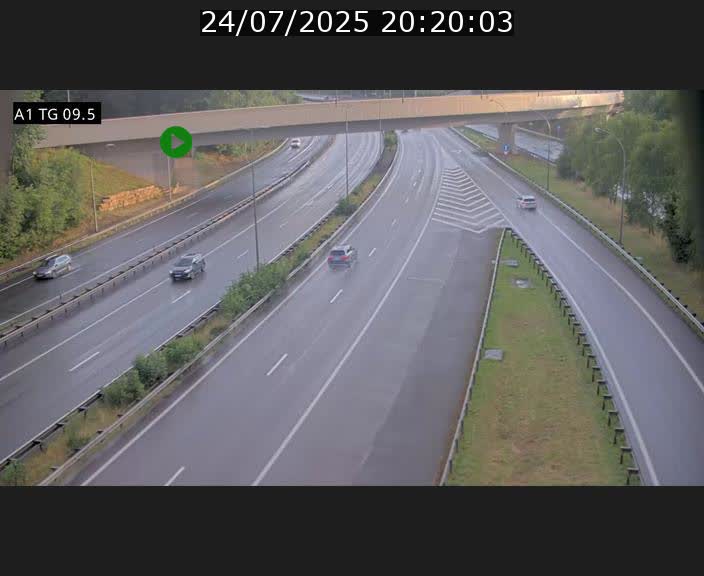 Traffic live webcam Luxembourg Jonction Grünewald - A1 direction Luxembourg-ville - BK 9.5