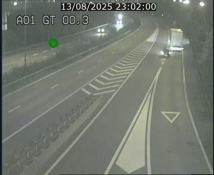 Traffic live webcam Luxembourg Croix de Gasperich - A1 direction Kirchberg - BK 0.3