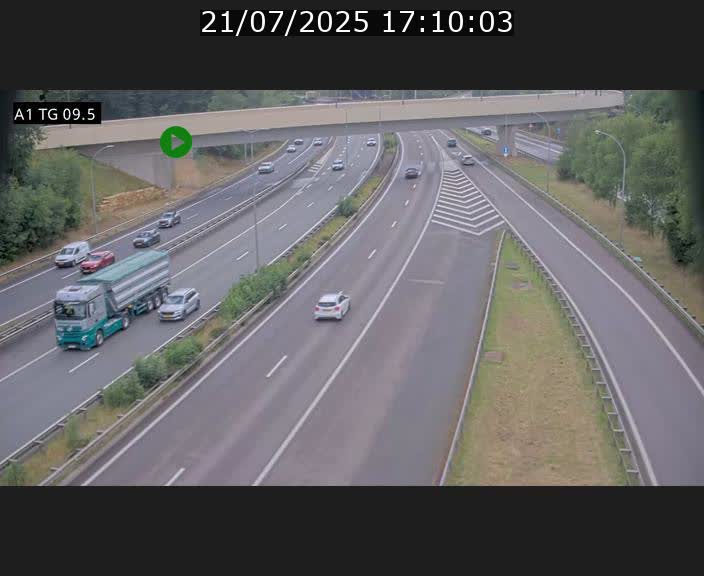 Traffic live webcam Luxembourg Jonction Grünewald - A1 direction Luxembourg-ville - BK 9.5