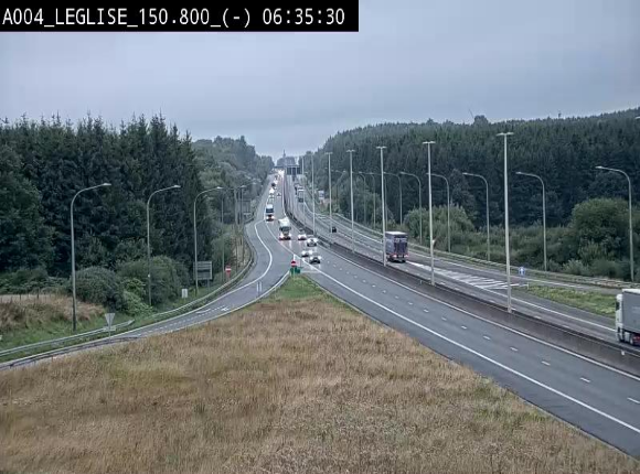 Webcam E411 dans la Côte de Léglise. Vue orientée vers Bruxelles
