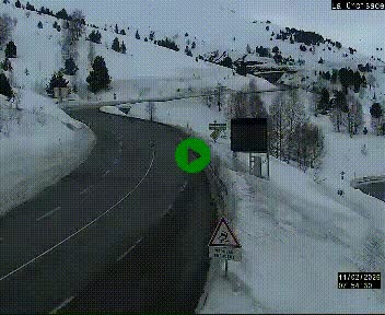 Webcam au carrefour de la croisade, à la jonction entre la N22 et la N320, avant le poste de douane franco-andorrane. Webcam à 1790 mètres d'altitude