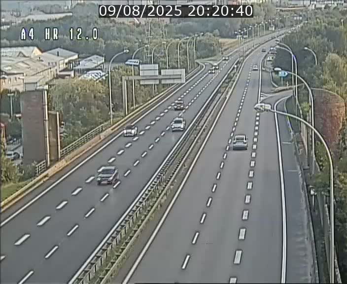 Traffic live webcam Luxembourg Jonction Foetz - A4 - BK 12.0 - direction Esch sur Alzette