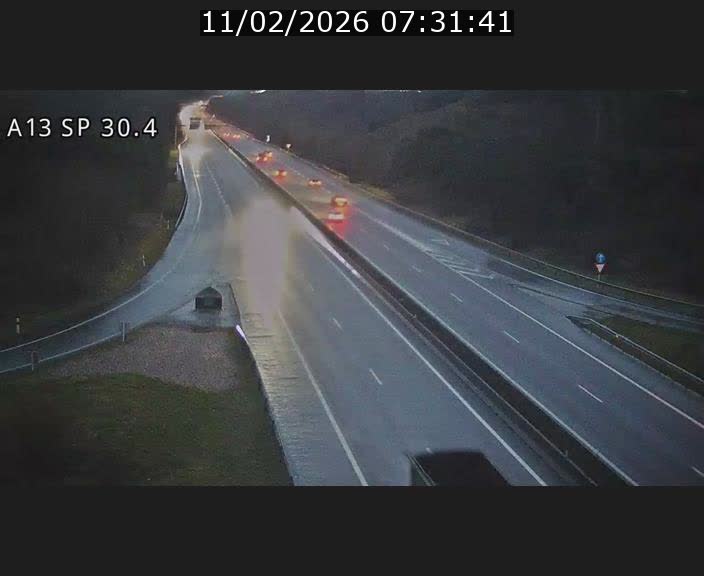 Traffic live webcam Luxembourg Altwies - A13 direction Luxembourg-ville - BK 30.4